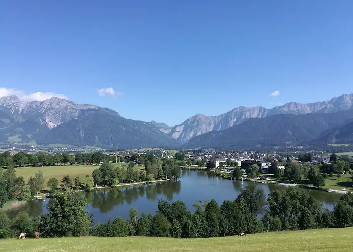 Апартаменты Loftwohnung Mit Bergblick Зальфельден